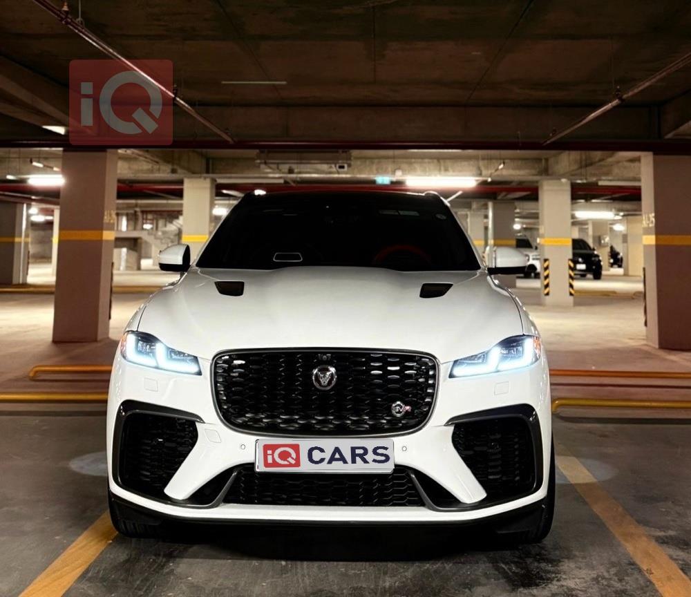 جاگوار F-Pace